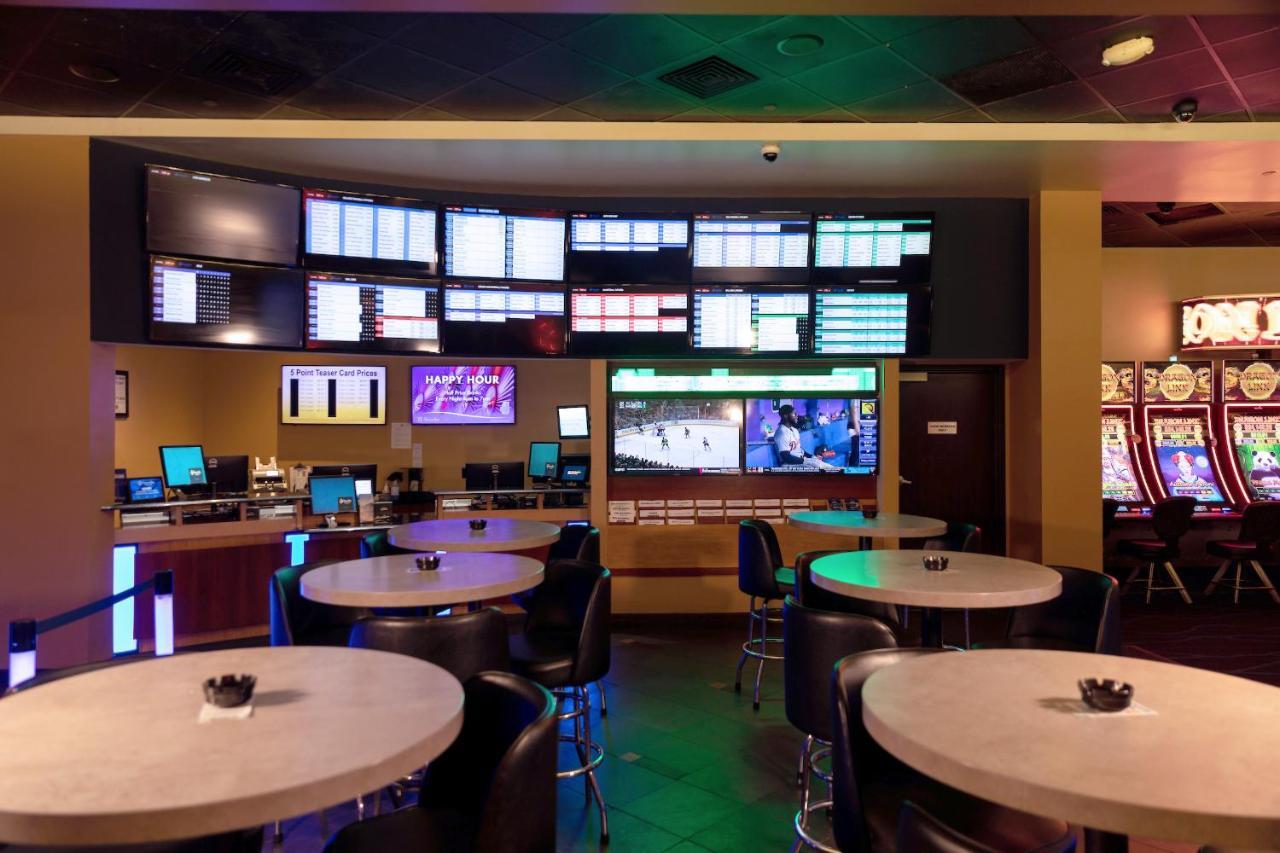Treasure Bay Casino & Hotel-Adults Age 21 And Above Biloxi Extérieur photo